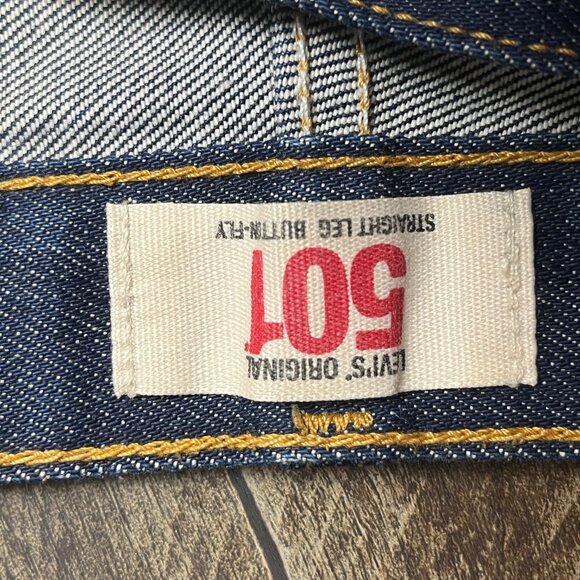 LEVI'S 501 Blue Jeans Pants Denim ((size W30 x L30)) - Picture 7 of 9